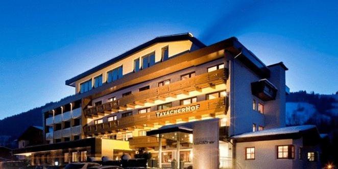 Hotel Taxacher Kirchberg in Tirol Bagian luar foto