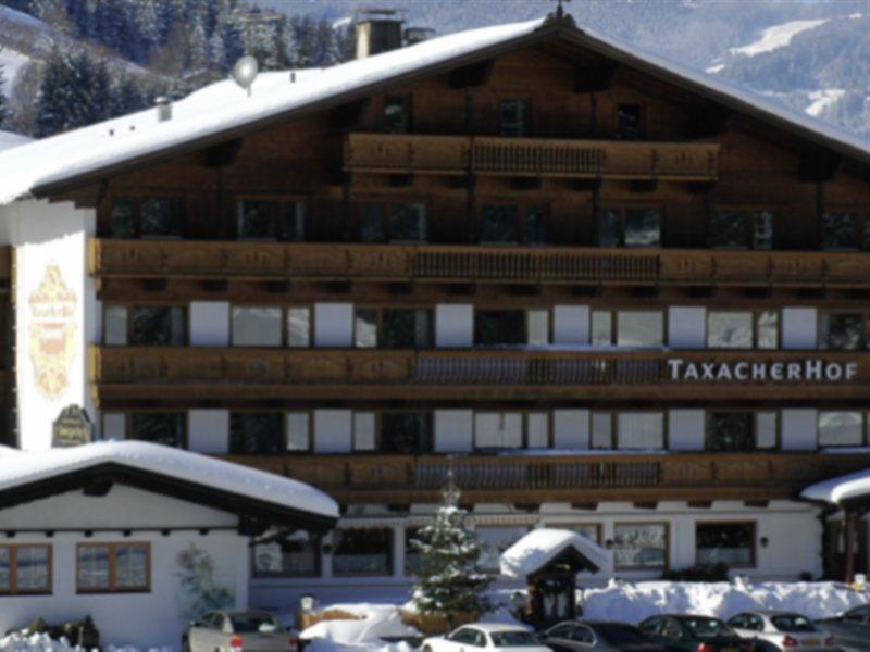 Hotel Taxacher Kirchberg in Tirol Bagian luar foto